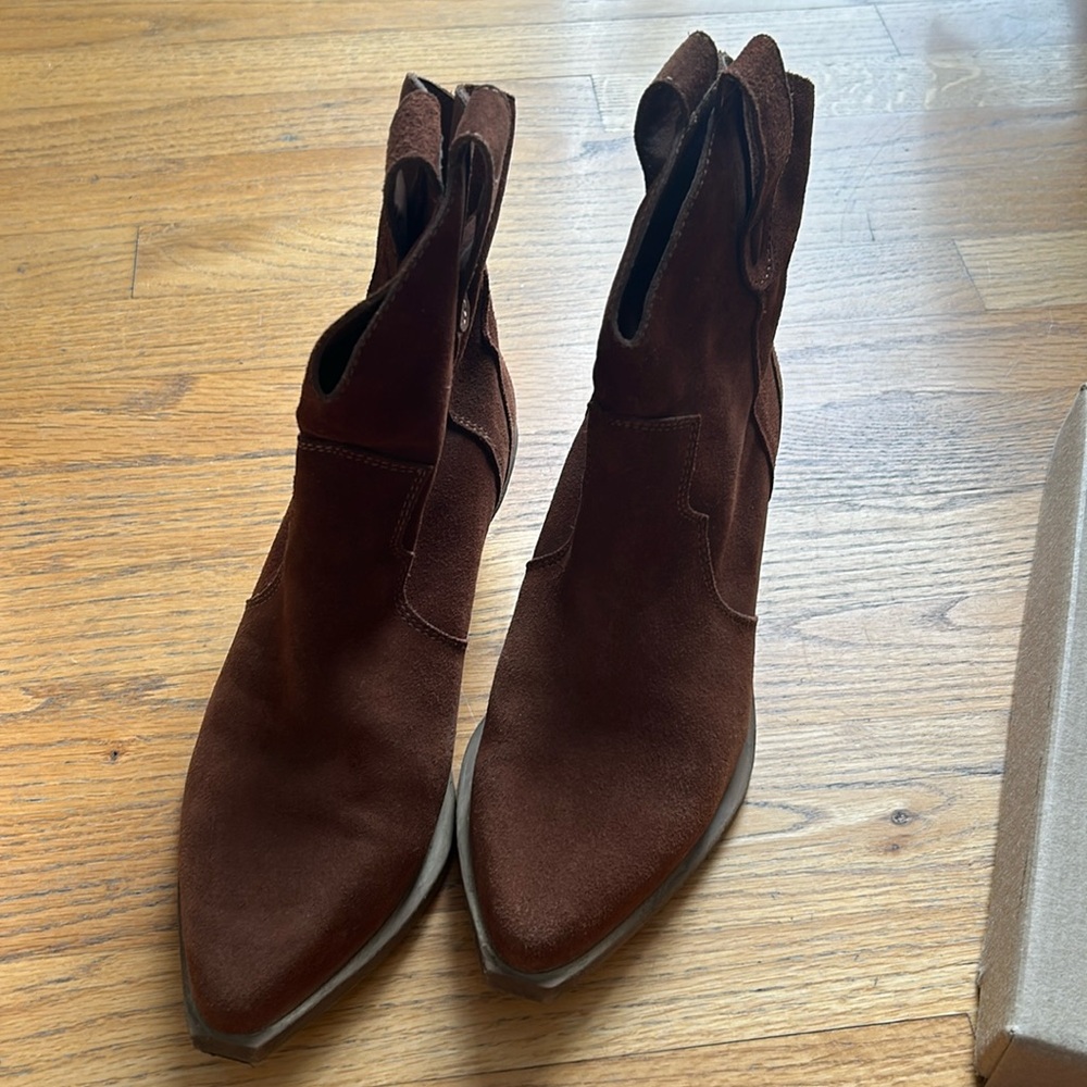 Steve Madden cowboy boots